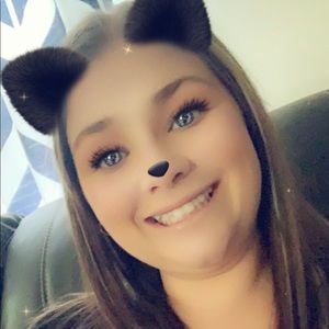 Meet your Posher, Kari